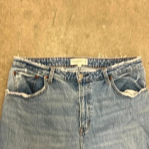 Abercrombie & Fitch 90s relaxed jeans high  rise - Picture 3 of 9